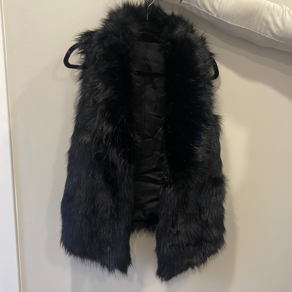 Black faux fur vest